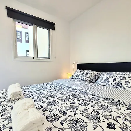 Casa *